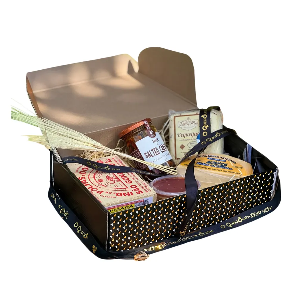 Authentic Artisanal Gift Box – Cheese & Sweets