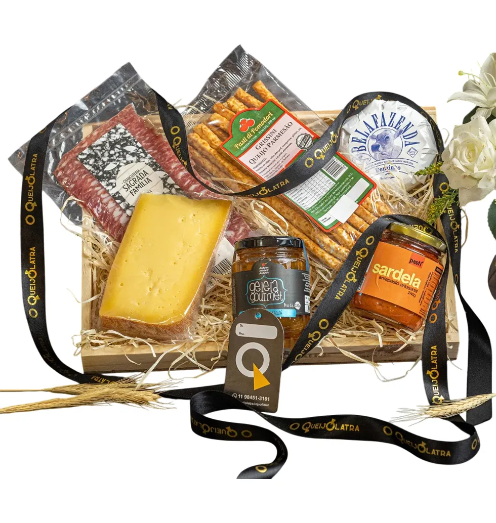 Charcuterie & Cheese Celebration Set